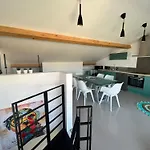 Apartman Oustal Caval Marin A